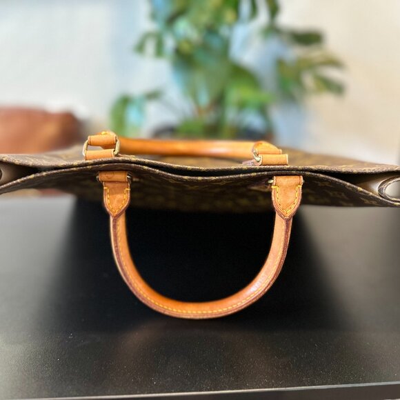 Louis Vuitton Monogram Sac Plat - Picture 6 of 15